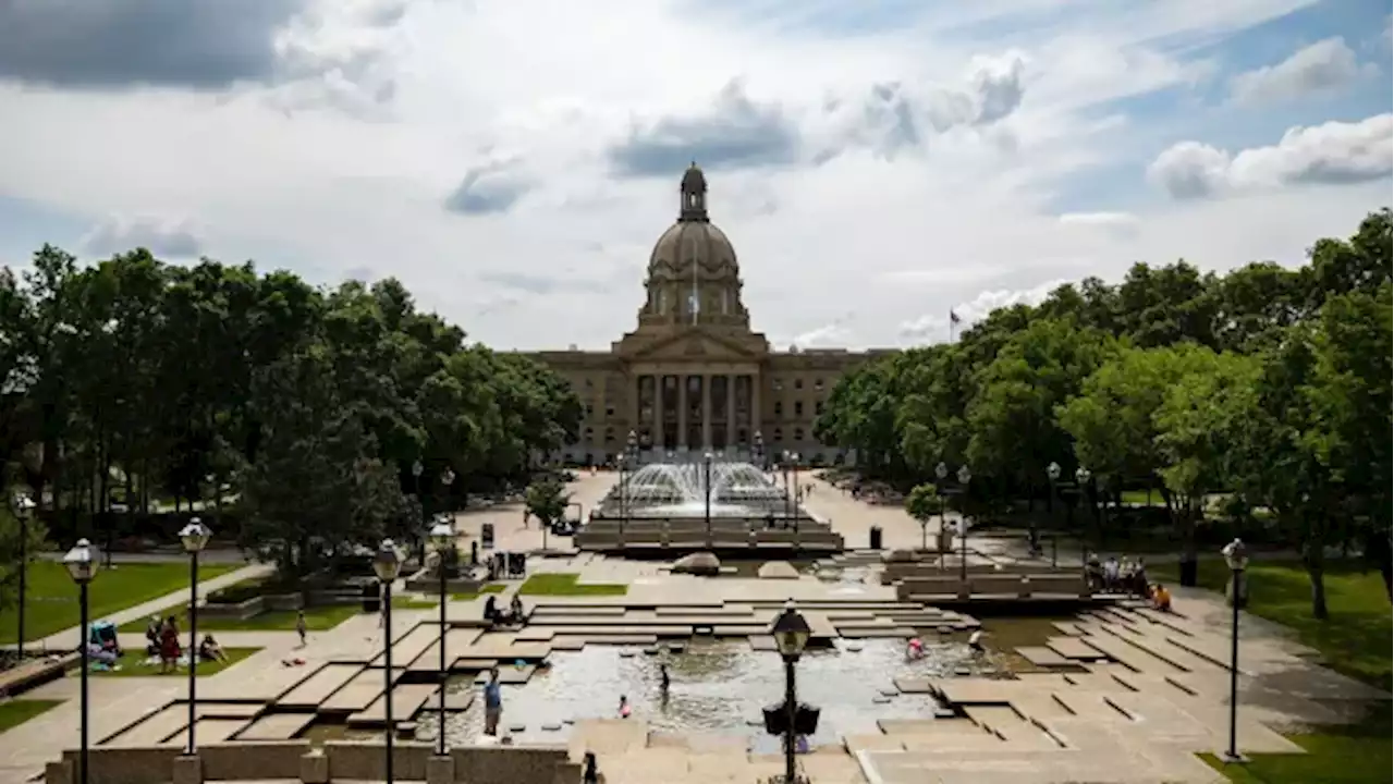 Alberta using record-breaking resource windfall to pay back $13.4B in debt | CBC News