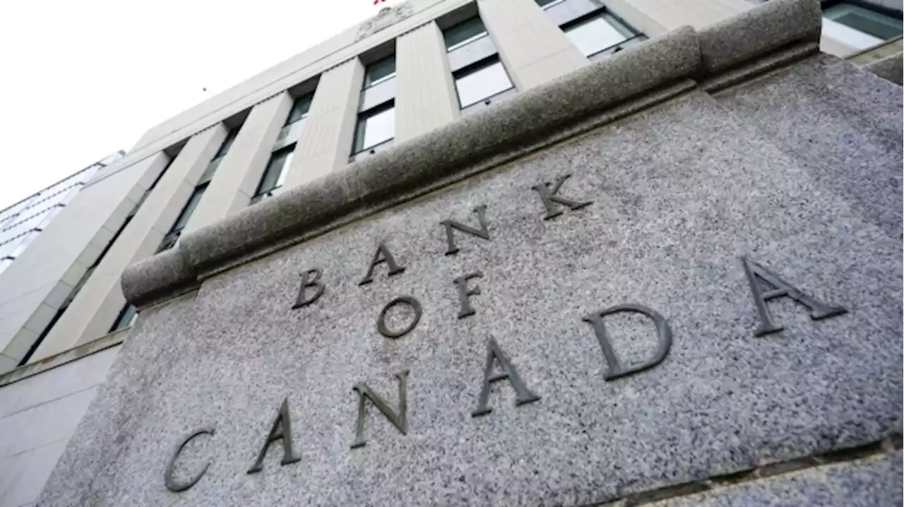 Bank of Canada takes to Twitter to set record straight on 'printing money' claim