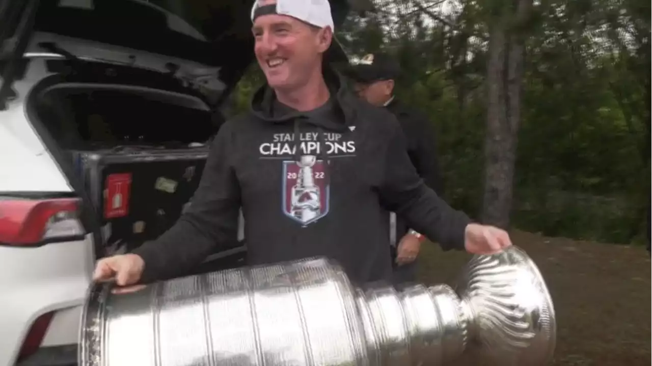 Stanley Cup visits Ottawa after day in Petawawa