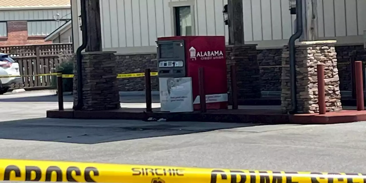 Foley Police - suspects steal pickup before trying to break into ATM