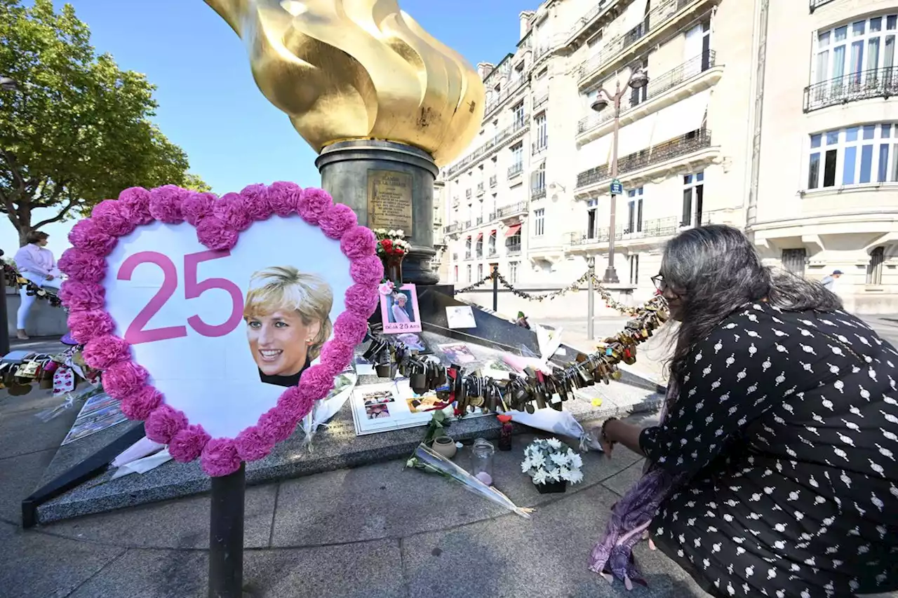 Mourners mark Princess Diana’s death in Paris, 25 years on