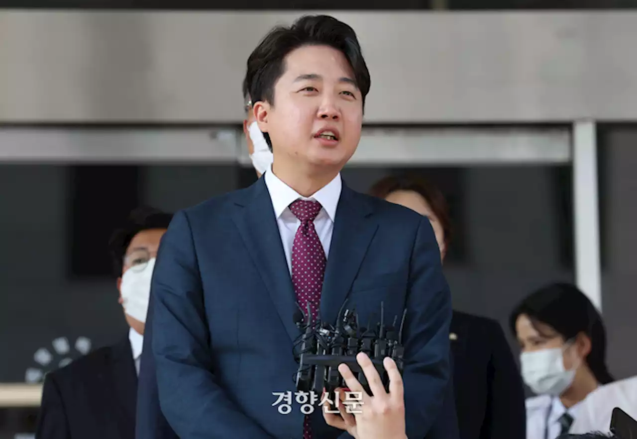 이준석 “가처분 인용되면 대표 사퇴? 가능성 없다”