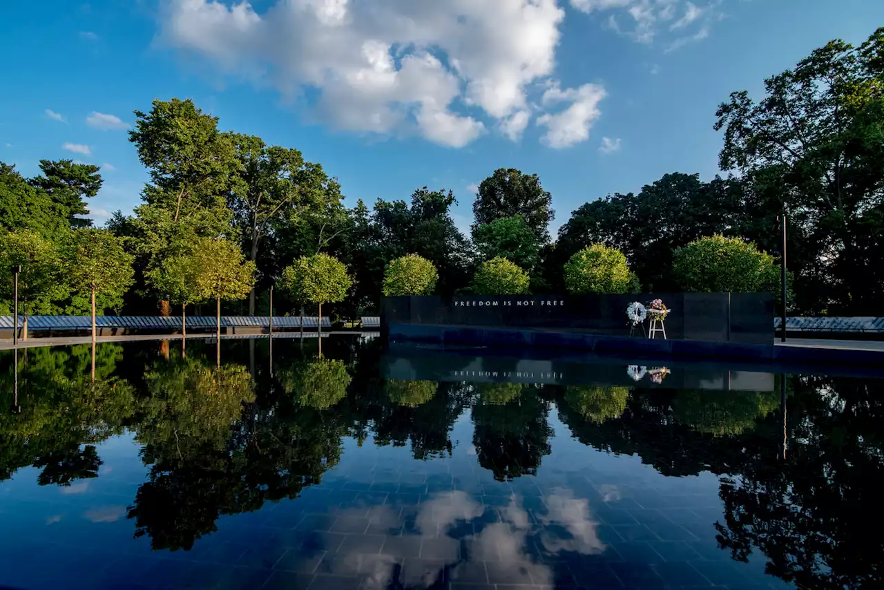 D.C.-area forecast: Less humid with a nice breeze today, then trending a bit warmer again