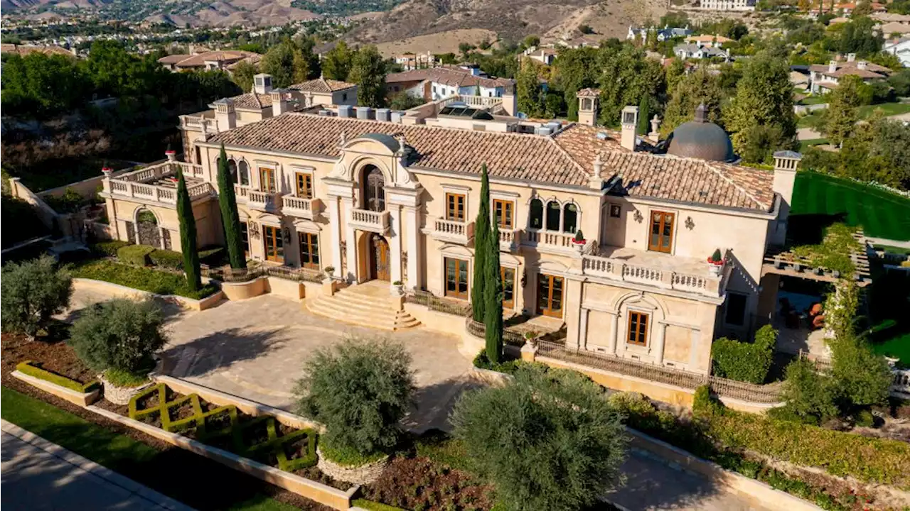 Inside a $24 Million California Palazzo Built by a Self-Tanning Magnate