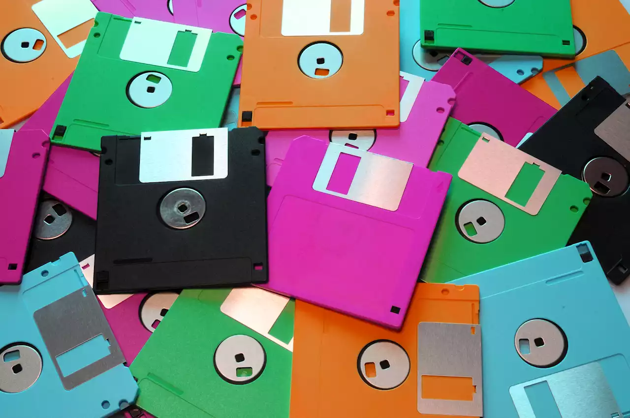 Japan's Digital Minister Is Waging War on Floppy Disks