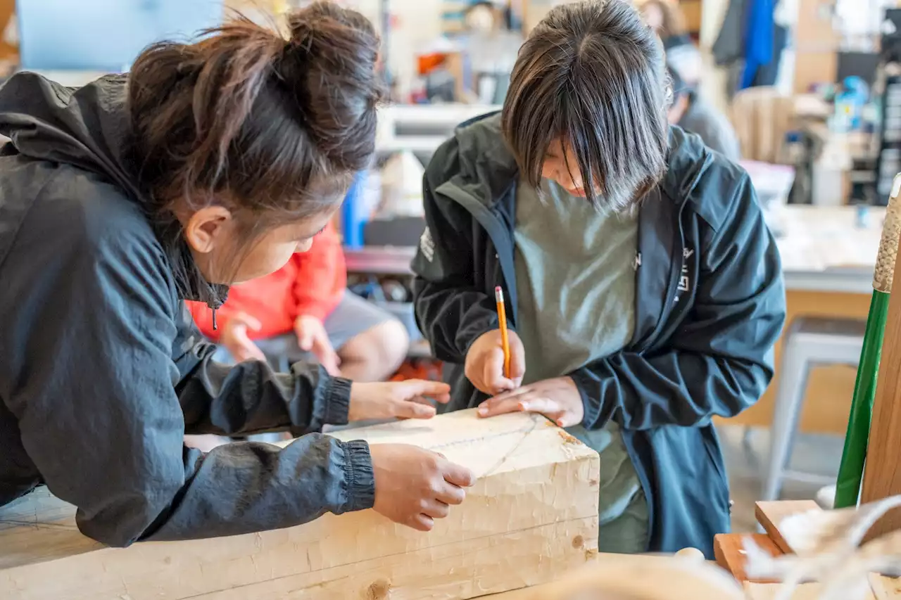 In Anchorage, modern tools breathe new life into cultural education - Alaska Public Media