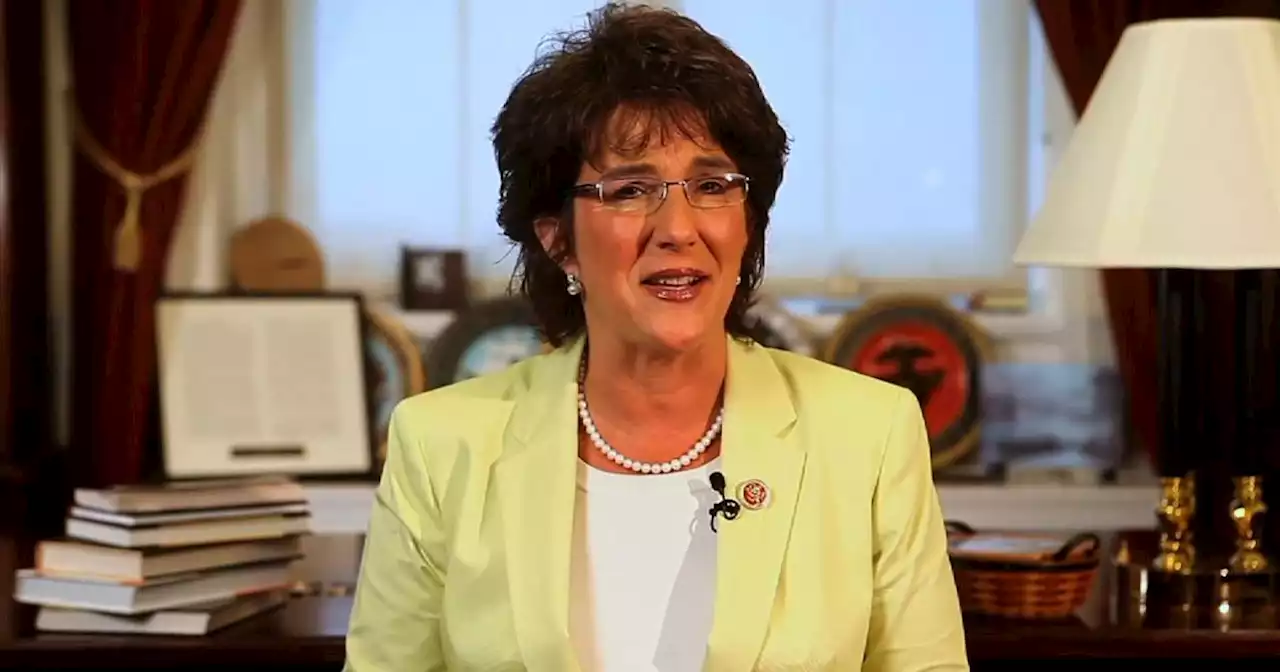 Indiana congresswoman Jackie Walorski among four people killed in crash