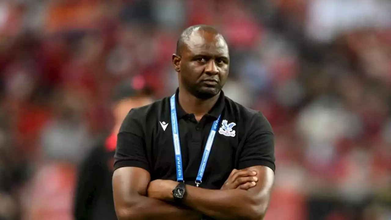 Teams cannot stop taking the knee, says Palace boss Vieira