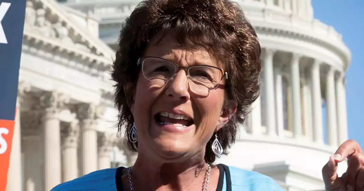 Police change account of crash killing Indiana Rep. Jackie Walorski and two staffers