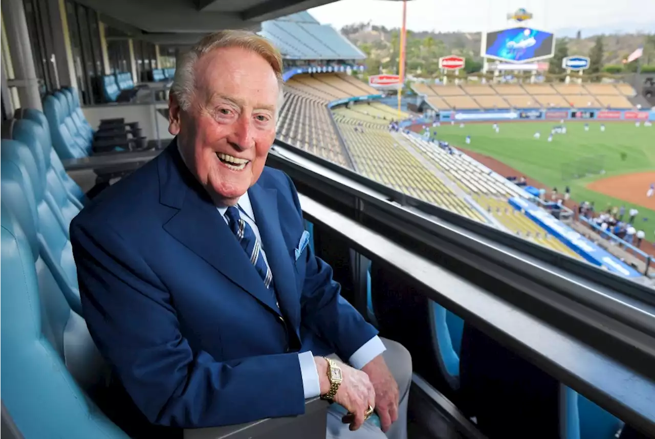 Vin Scully, Dodgers broadcaster for 67 years, dies at 94