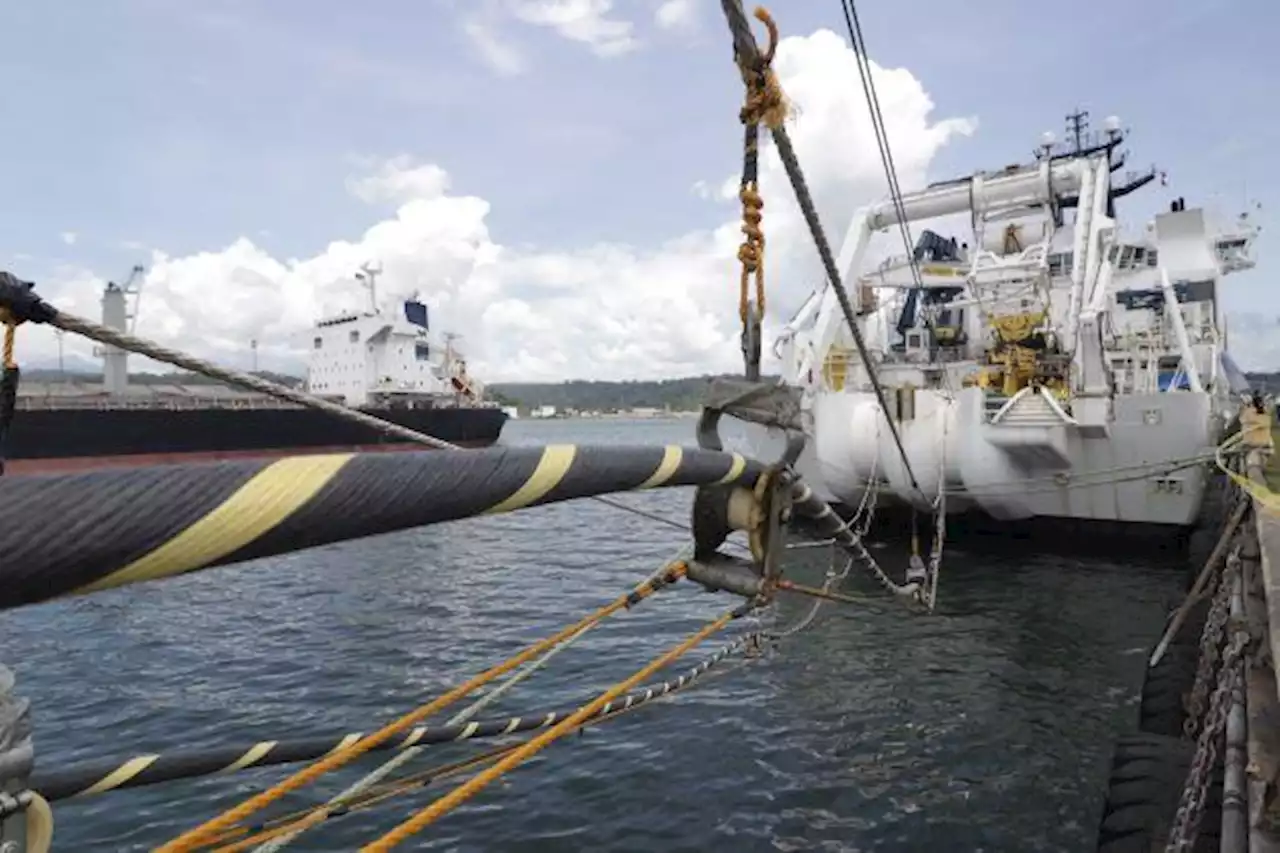 Globe, Eastern Communications, InfiniVAN deploy submarine fiber cable network