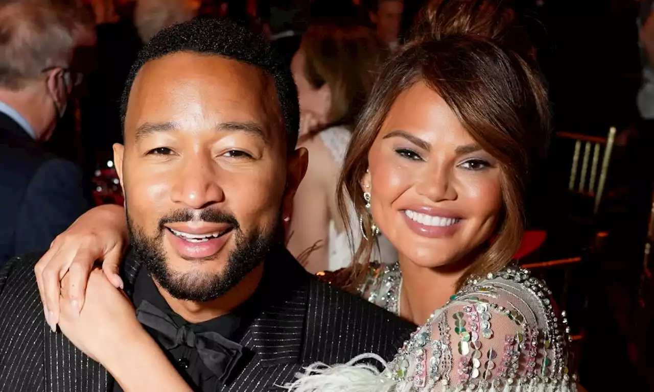 Chrissy Teigen and John Legend announce they are expecting their third child