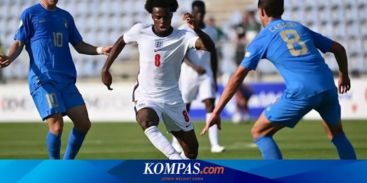 Resmi, Chelsea Rekrut Gelandang 18 Tahun Carney Chukwuemeka