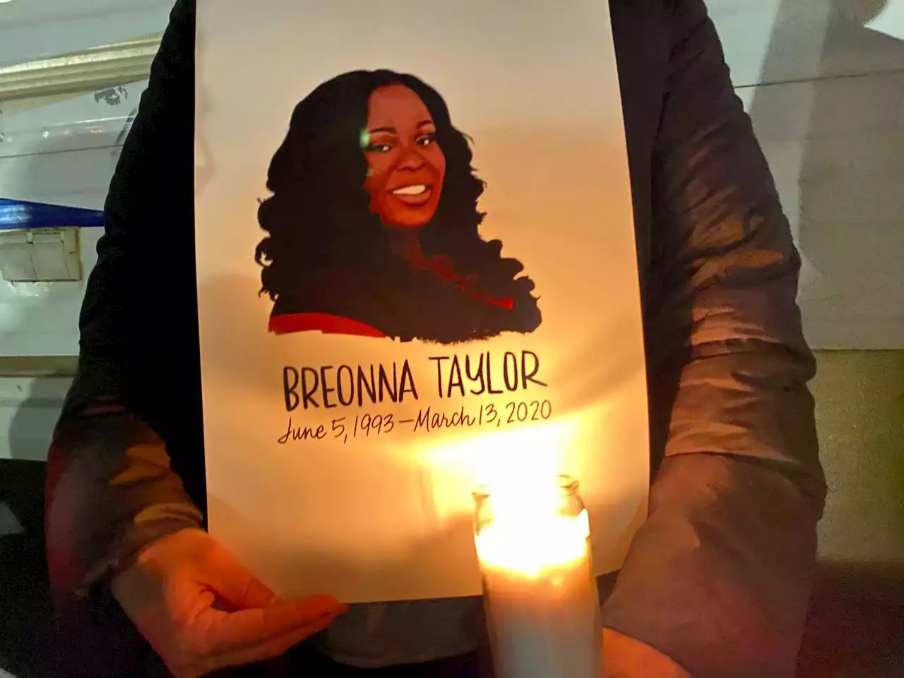 Feds charge 4 police officers over raid that killed Breonna Taylor