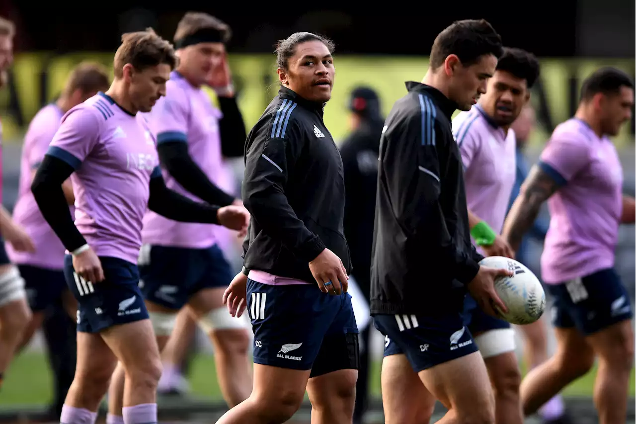 'Overwhelmed' Clarke surprised by All Blacks start