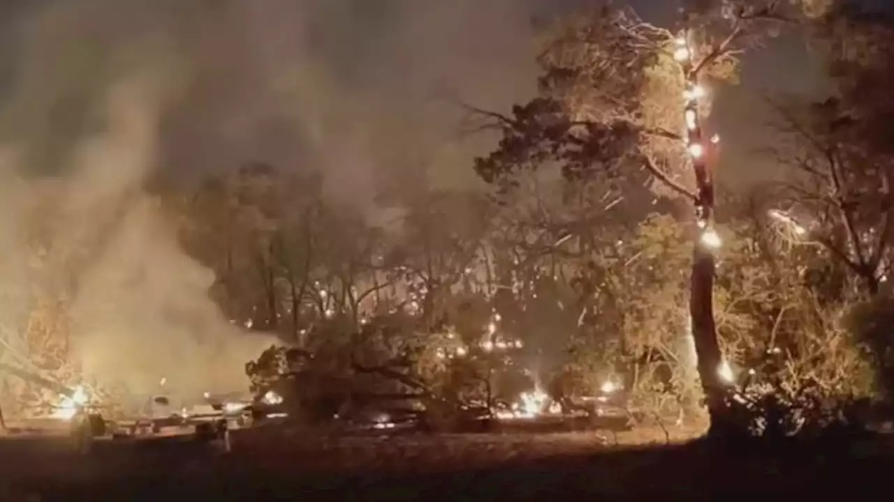 Crews continue to fight Hermosa fire near Wimberley