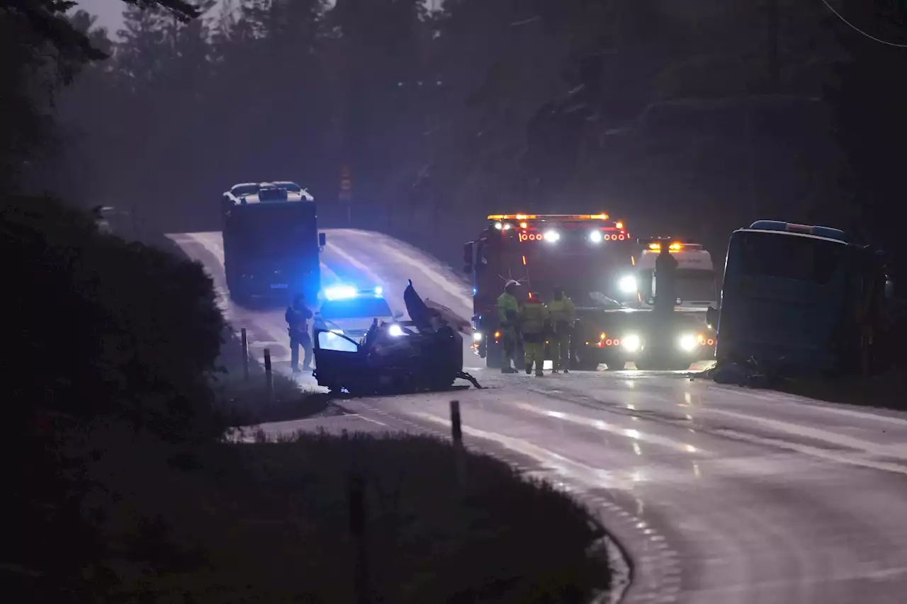 Faik blev vittne till dödsolyckan: ”Bussen och bilen var helt rökfyllda”
