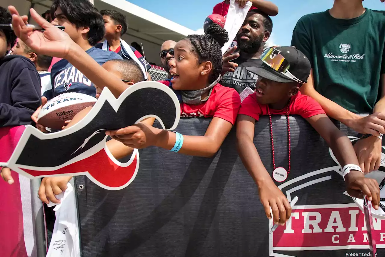 Texans training camp Day 6: Live updates