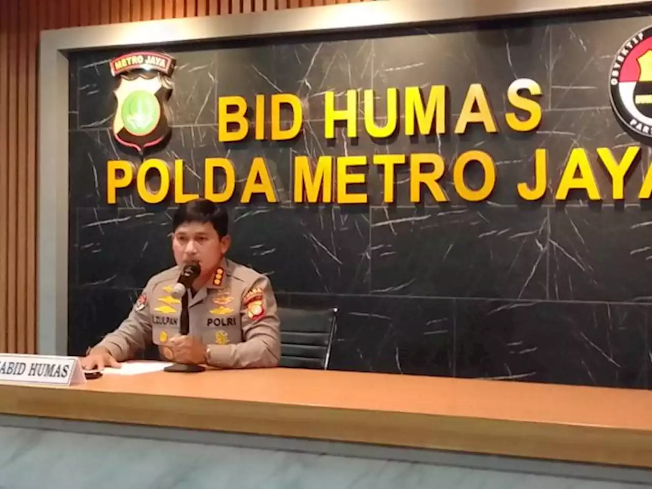 Penyidik Sita Barang Bukti Kasus Ujaran Kebencian Roy Suryo