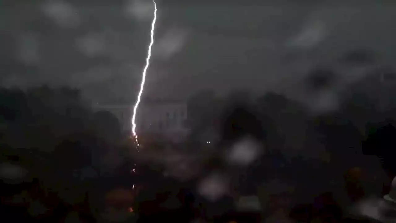 Video captures lightning strike near White House that injured 4