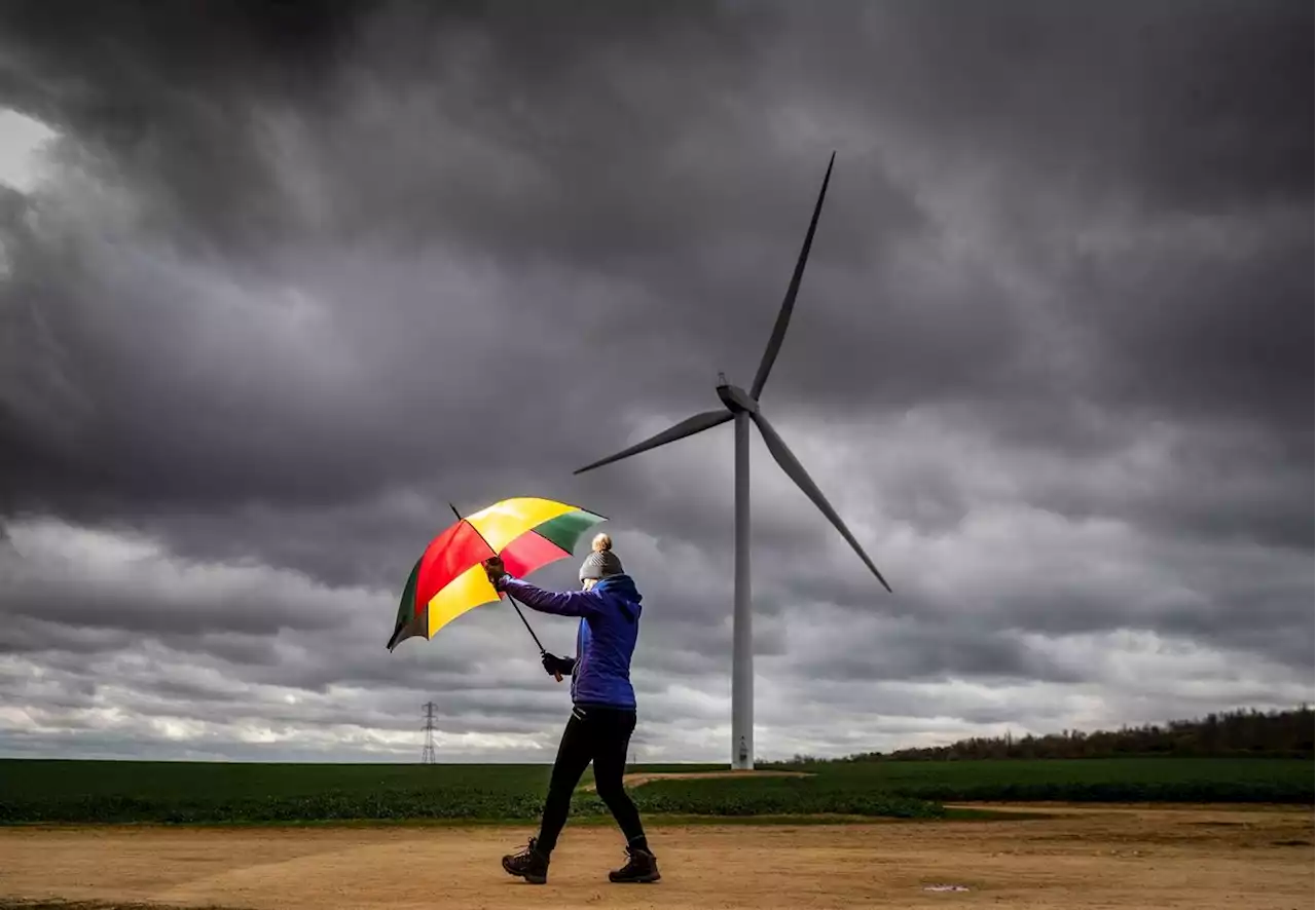 The full Met Office weekend weather forecast and whether it is due to rain in Leeds