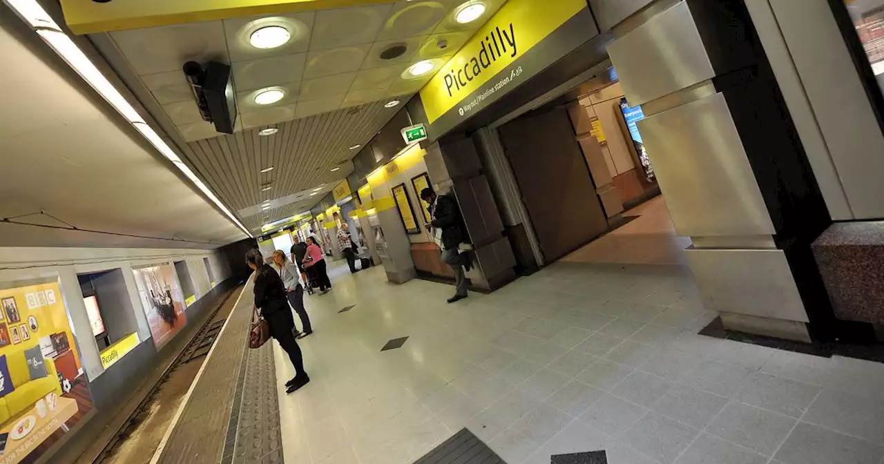 Delays to Metrolink services running through Piccadilly after 'power outage'