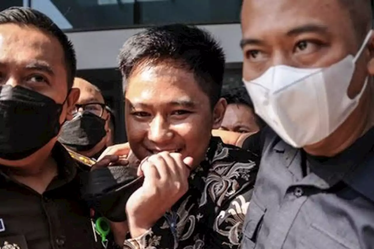 Puluhan Ribu Orang Jadi Korban Doni Salmanan, Jaksa: Member Ikuti Cara Terdakwa - Pikiran-Rakyat.com