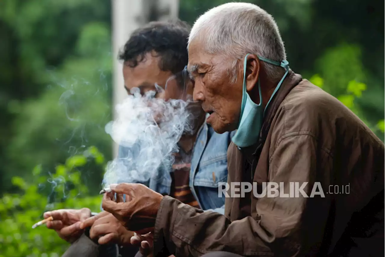 Miris, Jumlah Perokok Anak di Bawah 18 Tahun Terus Meningkat |Republika Online