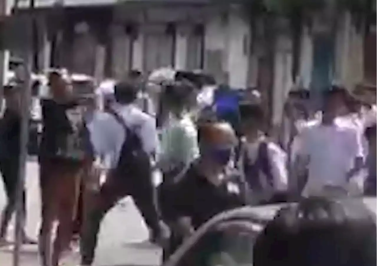 Cops looking for Kota Belud students after video of brawl goes viral