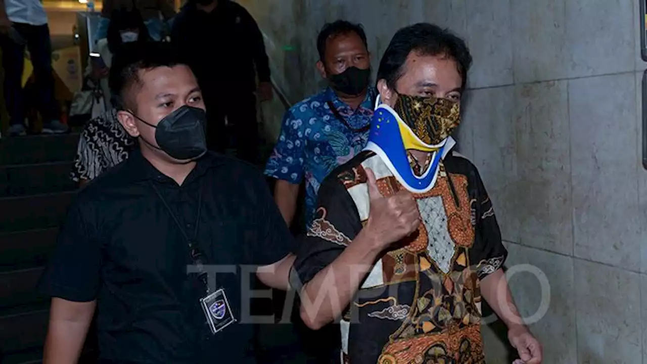 Terkait Kasus Meme Stupa, Roy Suryo Resmi Ditahan