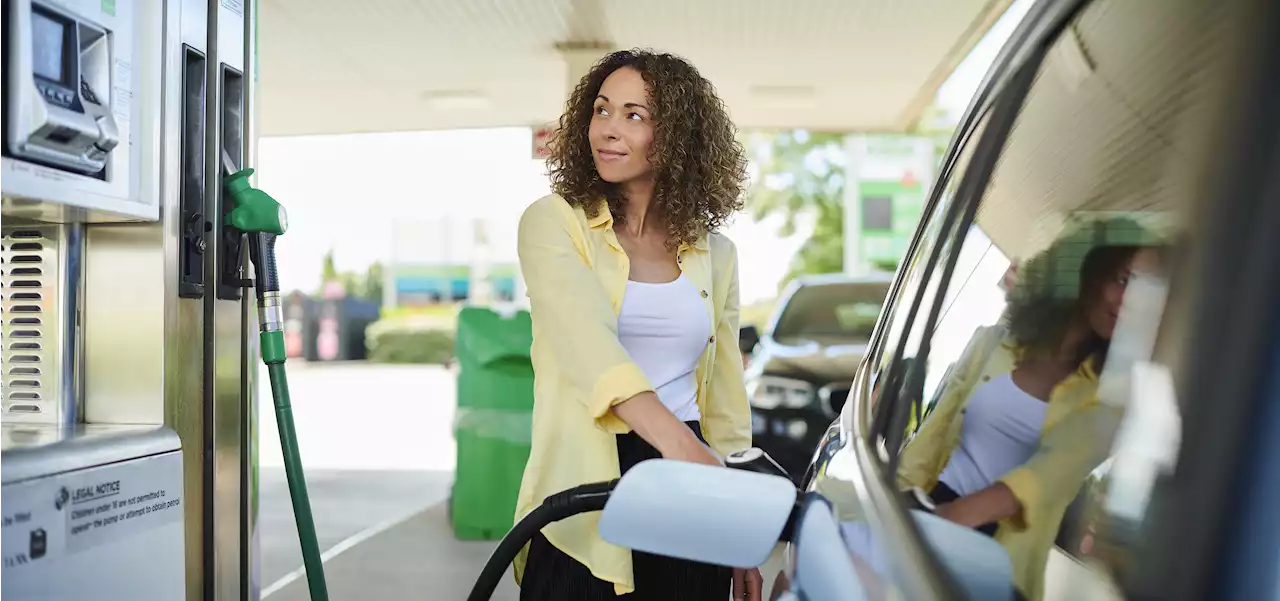 Drivers spot petrol for less than 160p a litre - but there's a catch