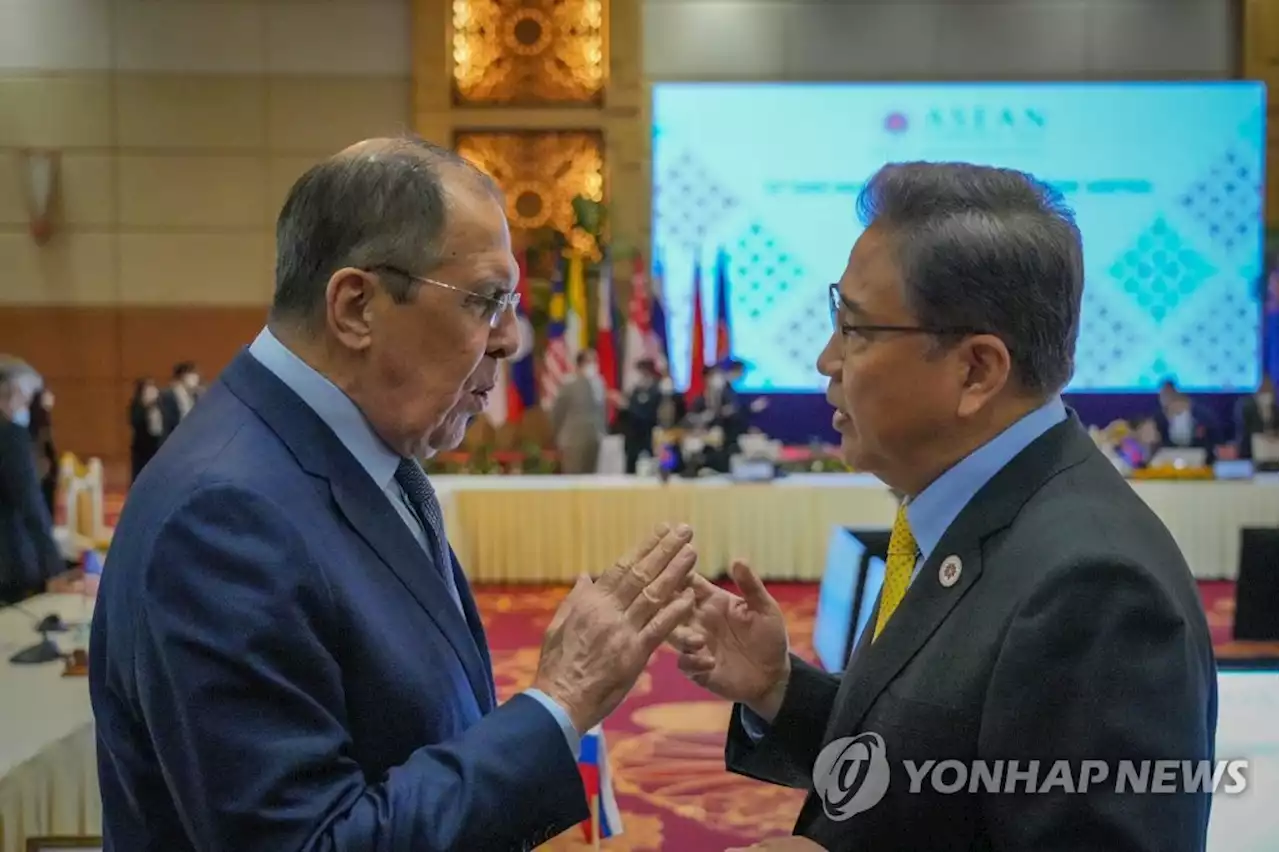 박진, 라브로프 만나 '北핵실험 준비로 긴장고조' 우려 전달 | 연합뉴스