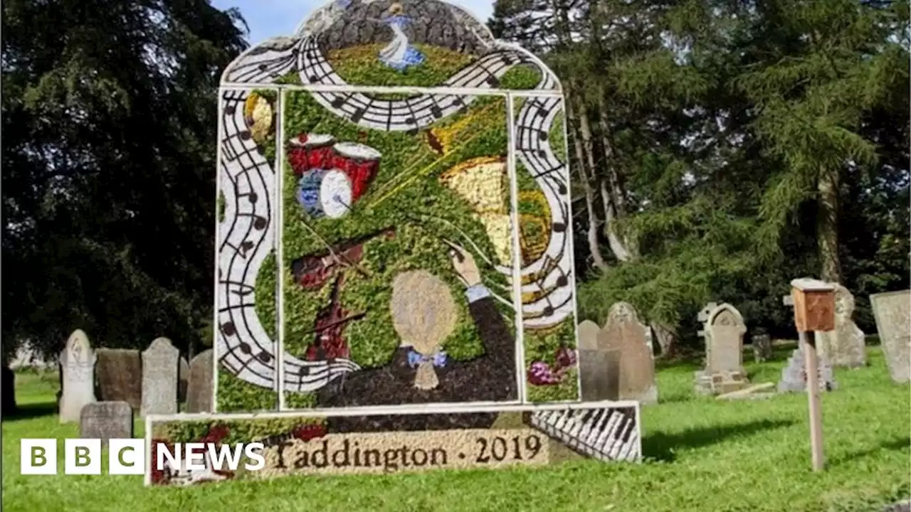 Taddington welcomes return of well dressing ceremony