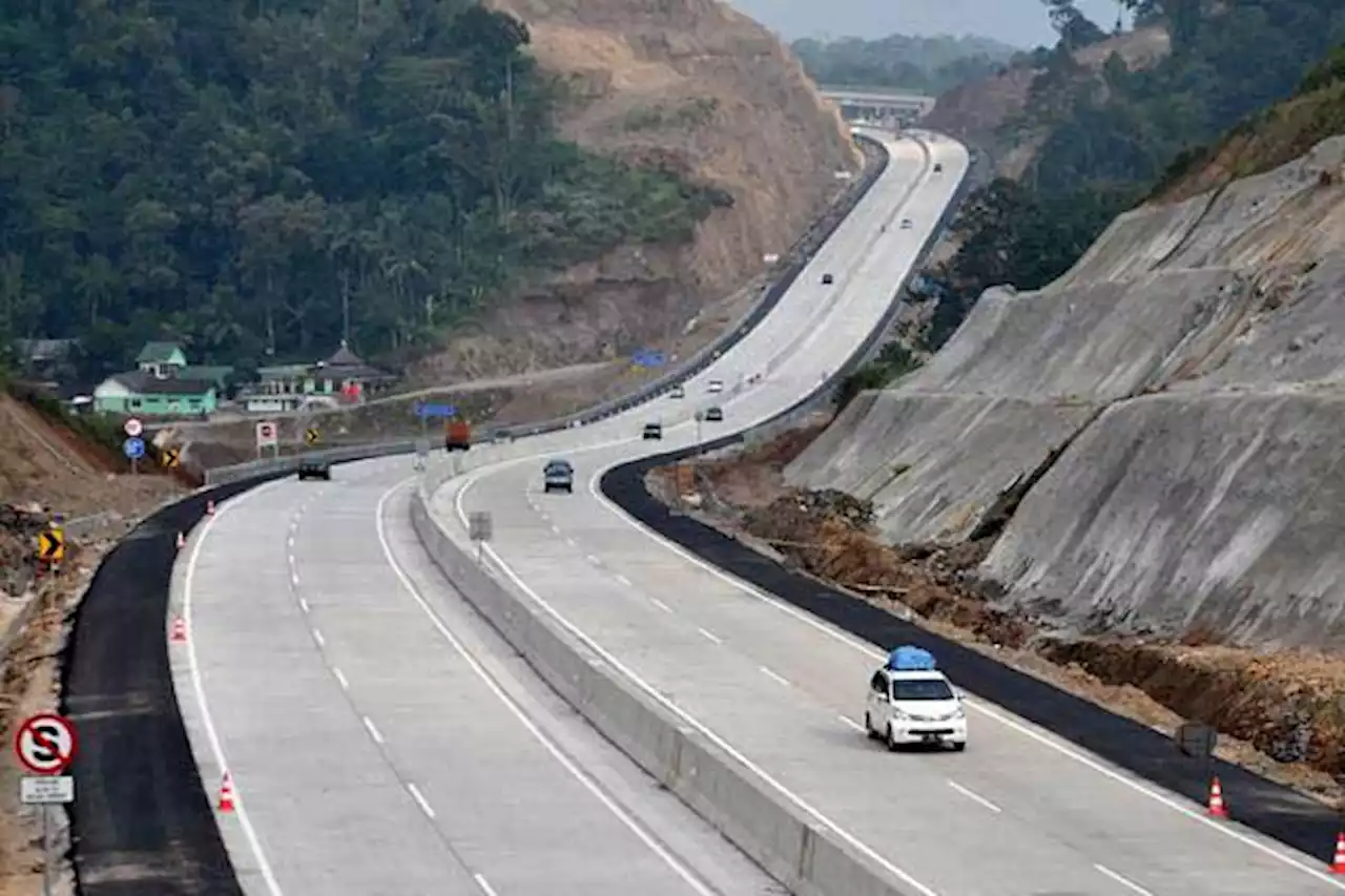 Konstruksi Tol Jogja-Bawen Dikebut, BPJT Minta Alat Berat Ditambah