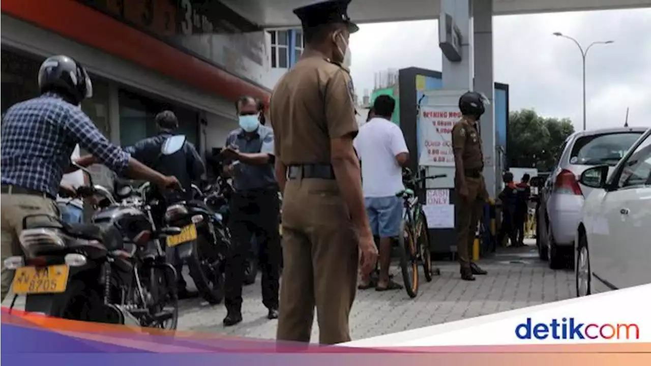 Pasar Gelap BBM Muncul Seiring Krisis Pasokan di Sri Lanka