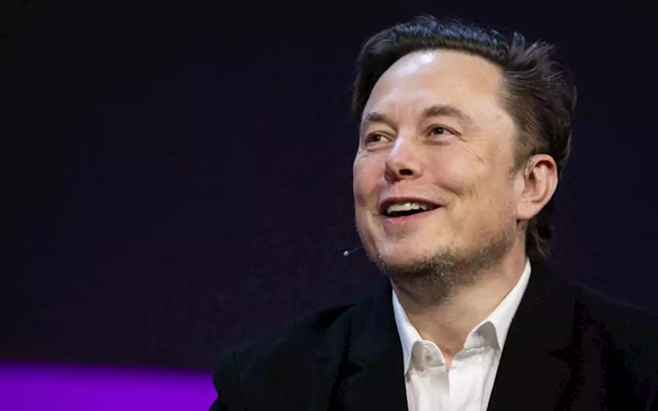 Musk accuses Twitter of fraud as buyout battle escalates