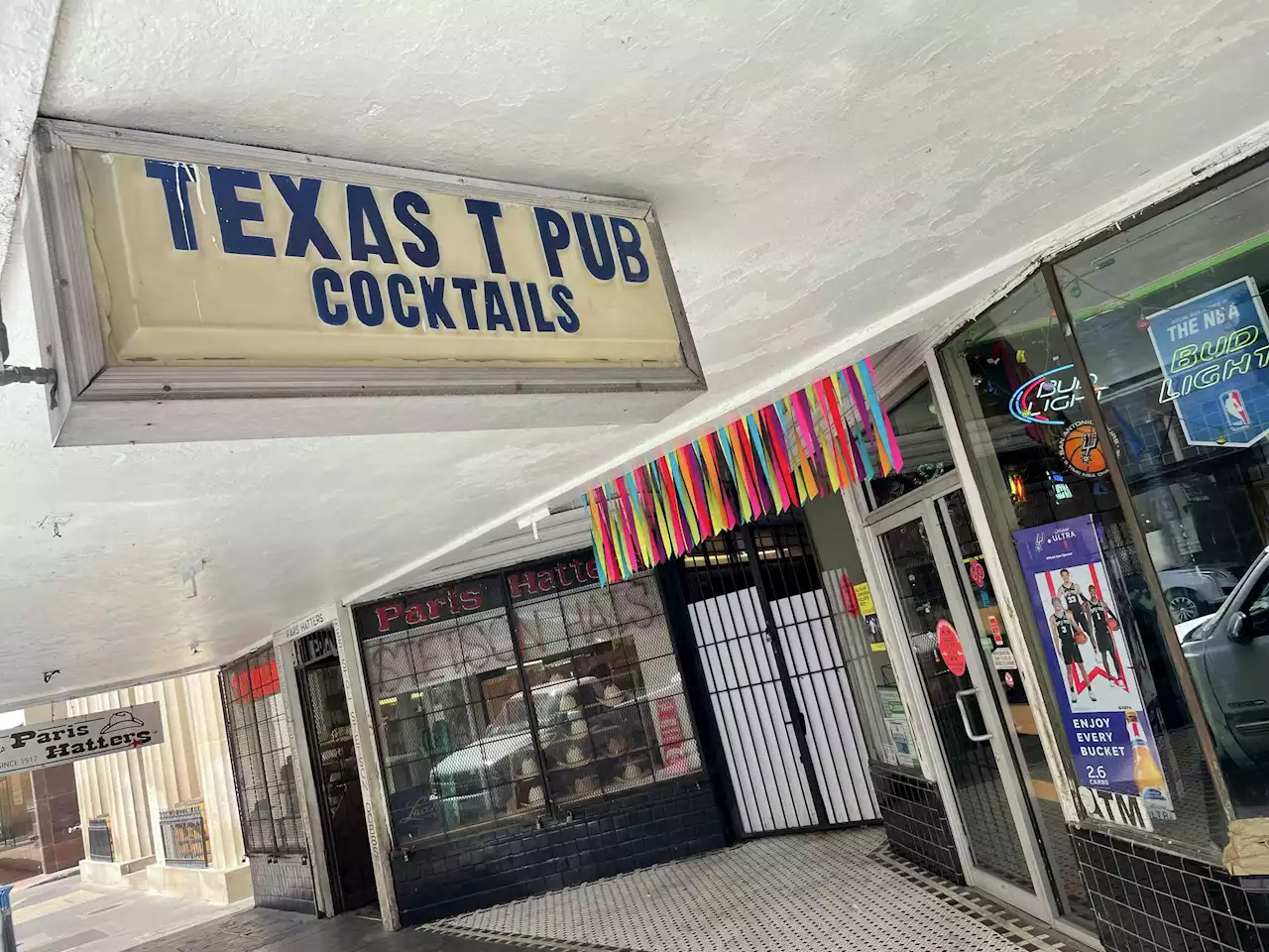 Downtown bar featured as one of Texas' best dives