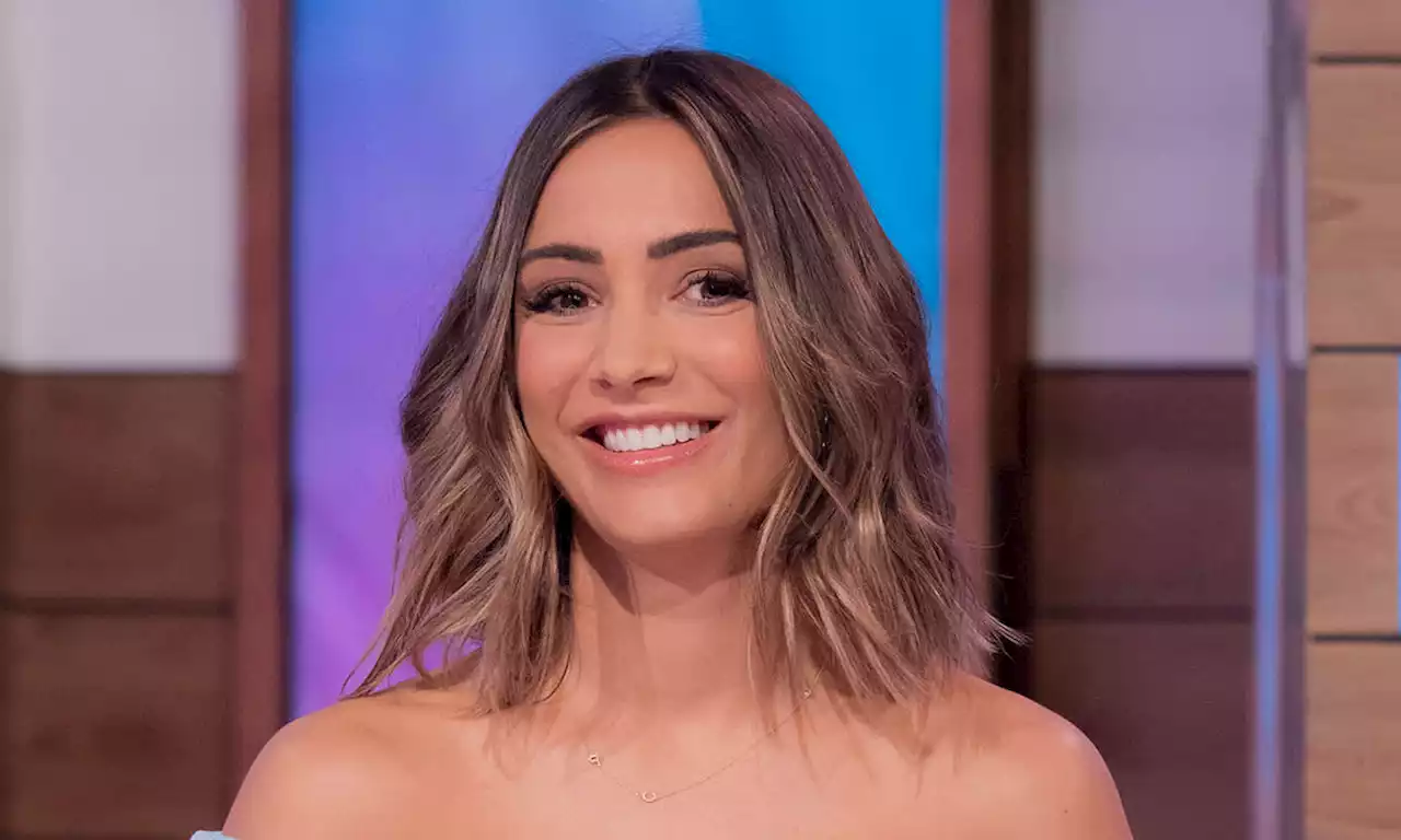 Frankie Bridge looks so different with stylish hairdo - and fans are in love