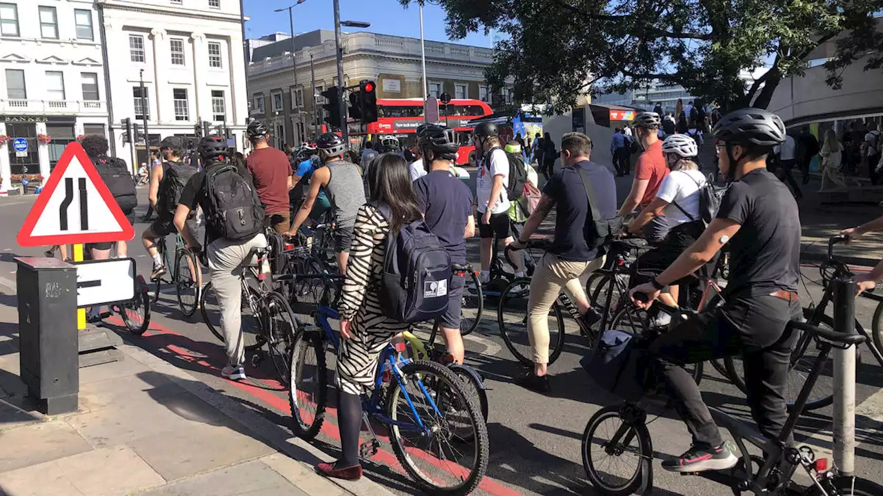 UK cyclists who kill pedestrians face ‘death by dangerous cycling’ law