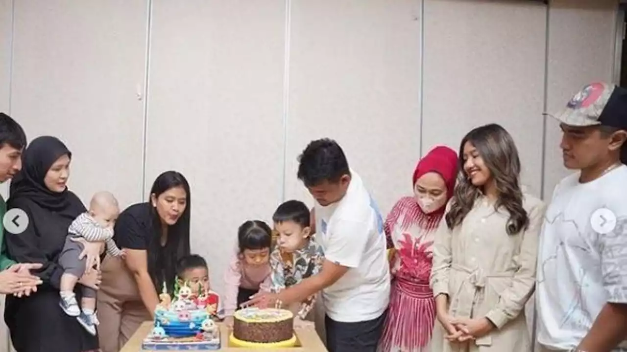 6 Potret Pesta Ulang Tahun Anak Kahiyang Ayu, Ada Kaesang Pangarep Gandeng Erina Gudono