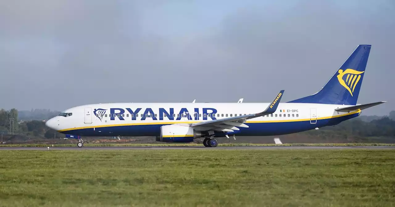 'Kids crying' as Ryanair flight delayed after man sneaked on without ticket