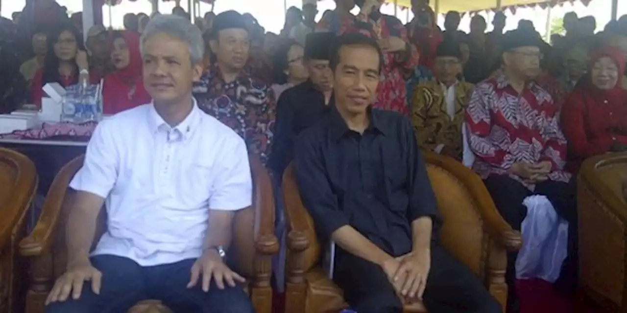 PPP Sebut Jokowi Promosikan Ganjar dan Prabowo untuk Pilpres 2024 | merdeka.com