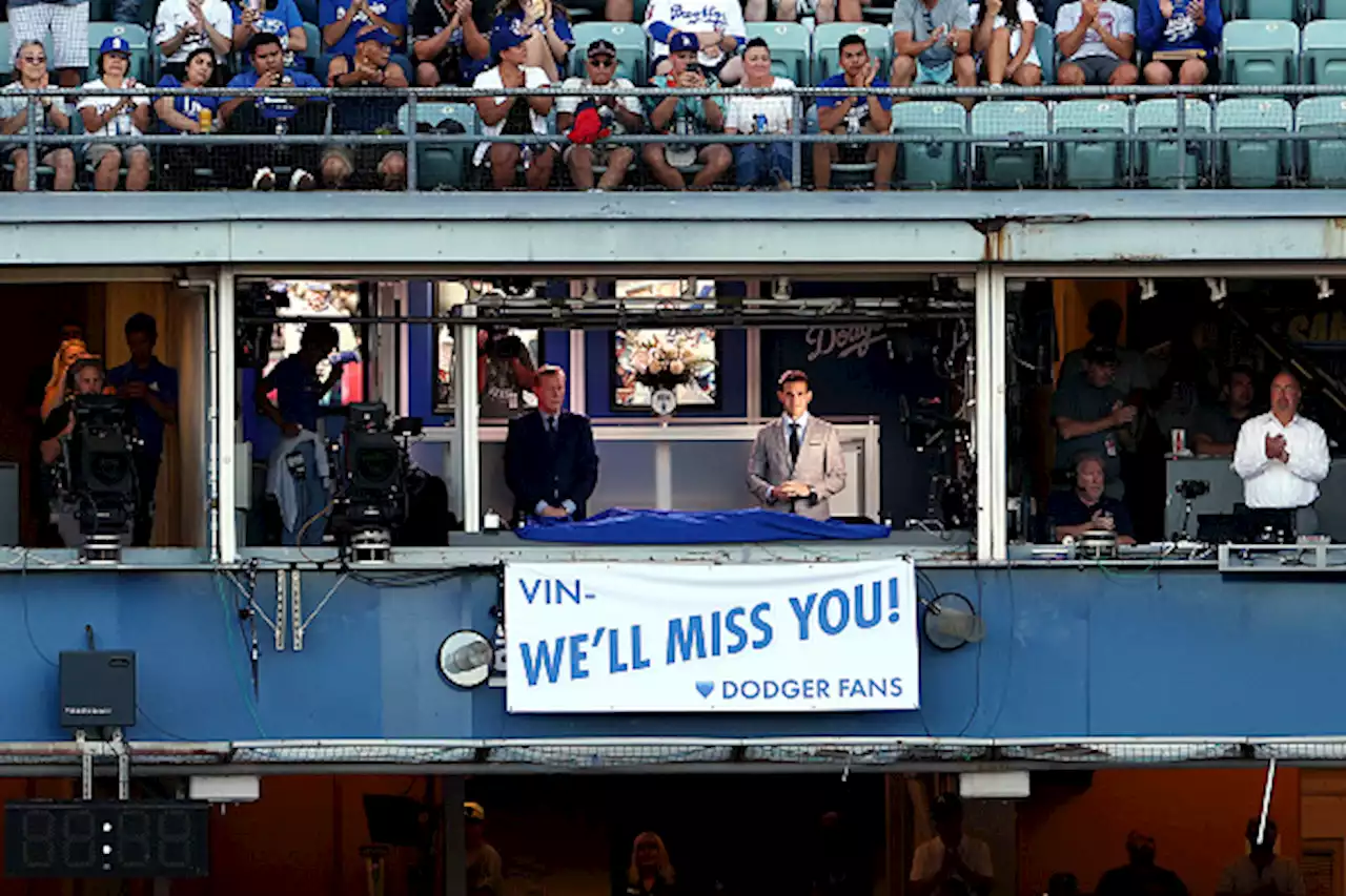 Dodgers Honor Vin Scully With Heartfelt Ceremony