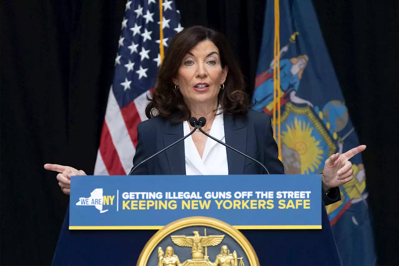 War ignites between Gov. Kathy Hochul, NY judges over bail reform