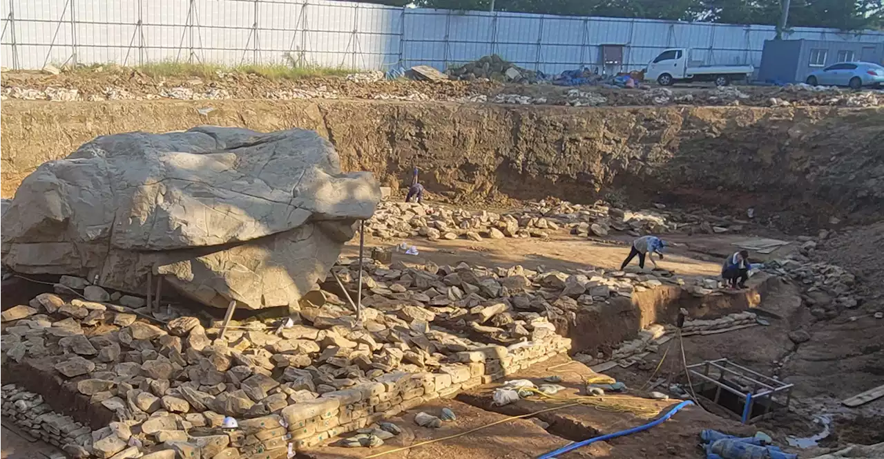 세계 최대 고인돌 훼손... 김해시 '문화재청 협의 안 거쳐'