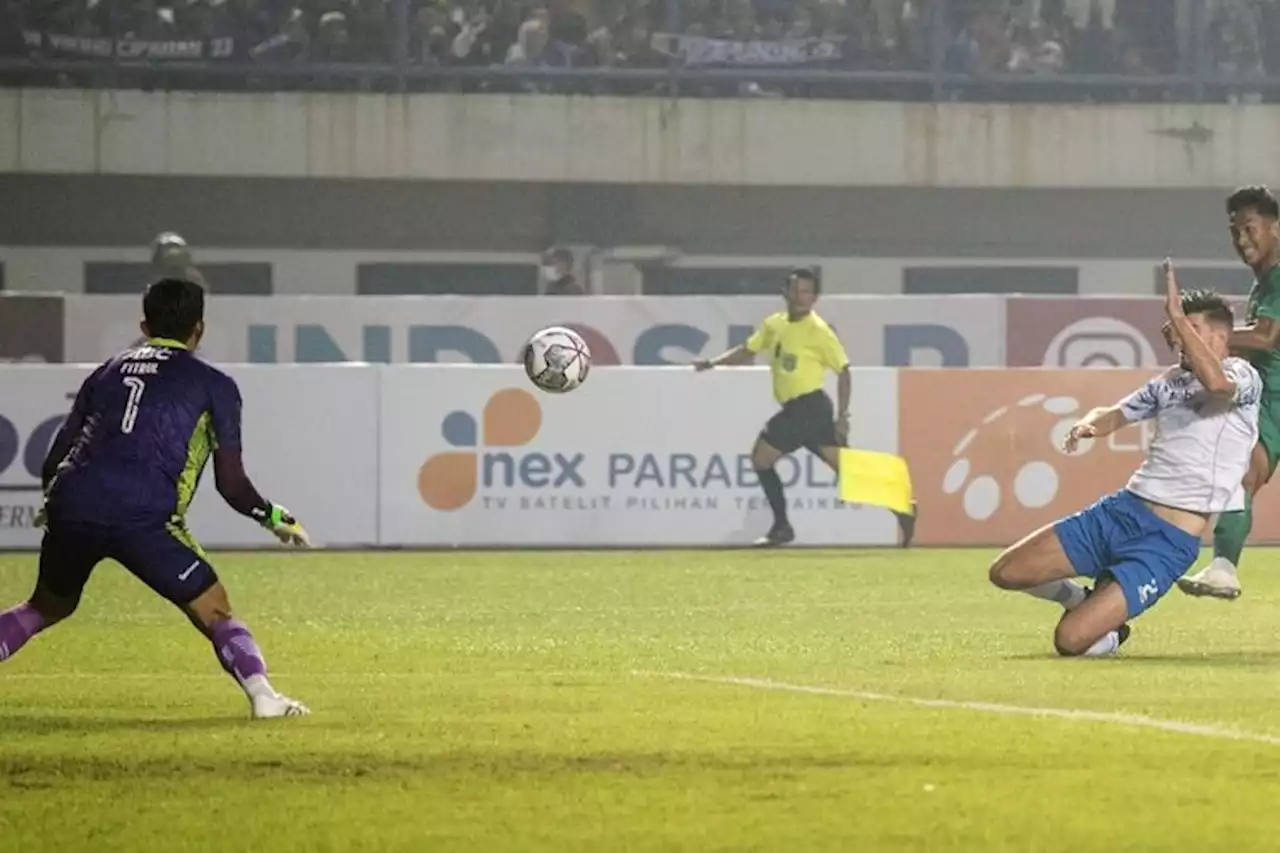 Viral Bayi Meninggal Dunia Usai Diboyong sang Ayah Nonton Bola, Persebaya Buka Suara - Pikiran-Rakyat.com