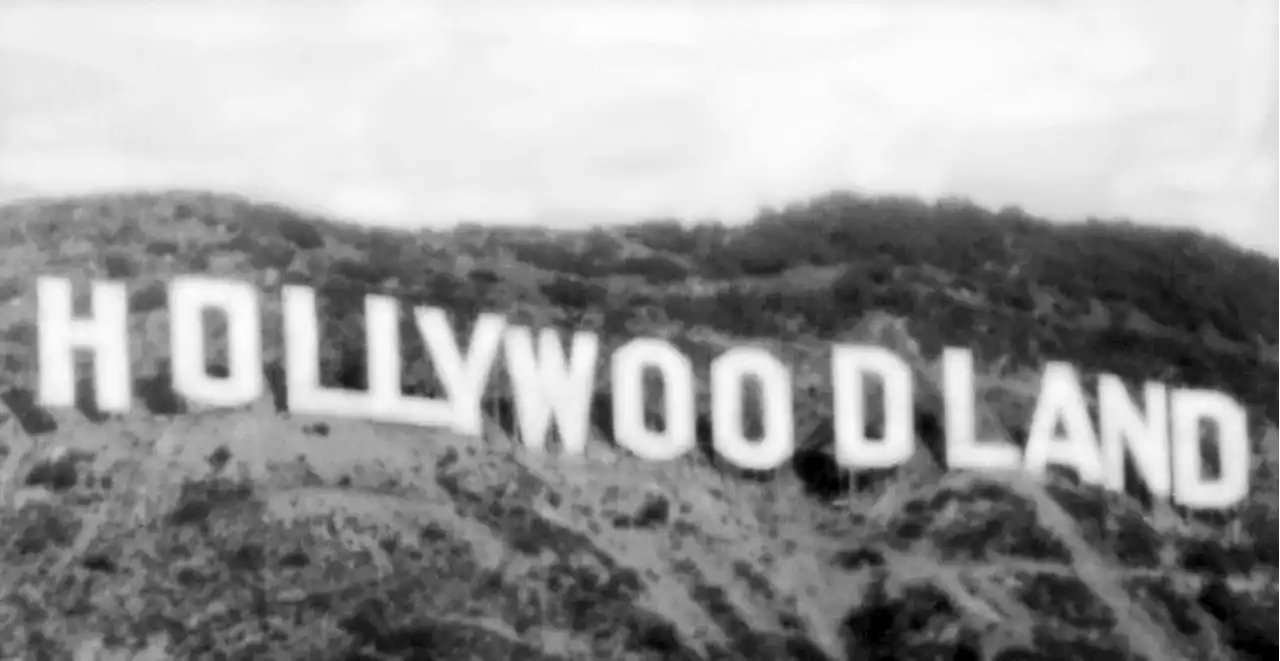 Did the Hollywood Sign Once Say 'Hollywoodland'?