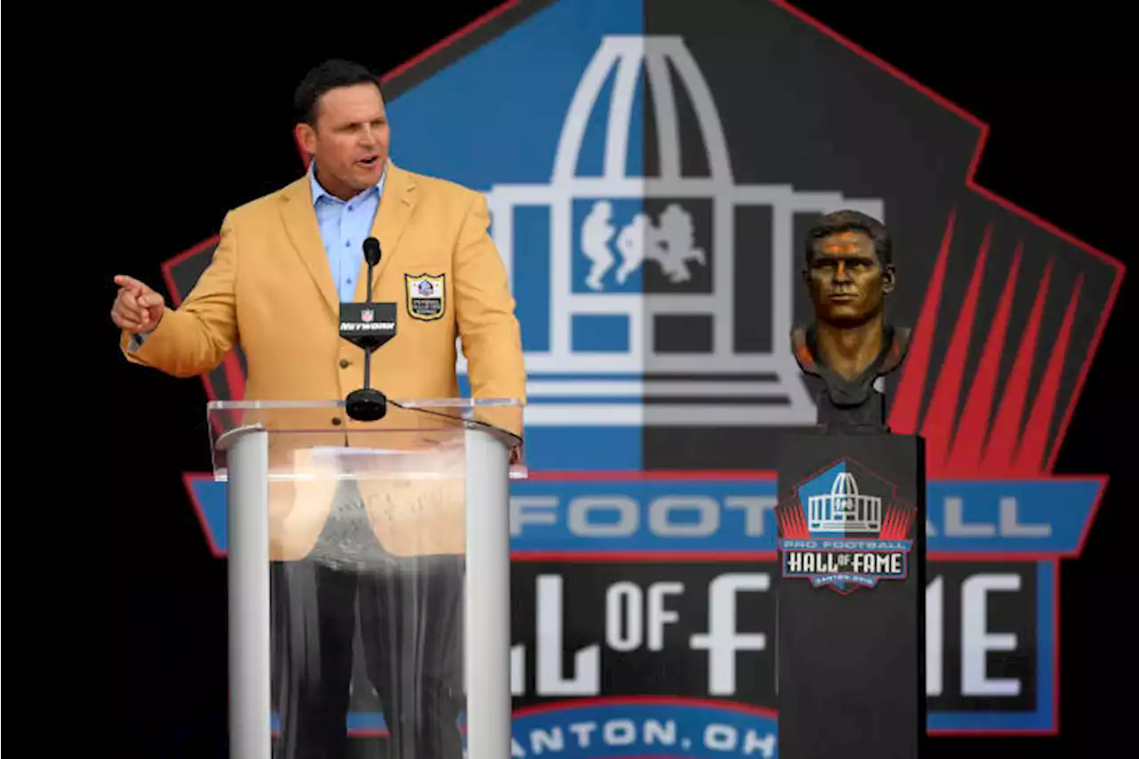 ‘The greatest gift of all’: Tony Boselli celebrates love of family in Hall of Fame speech