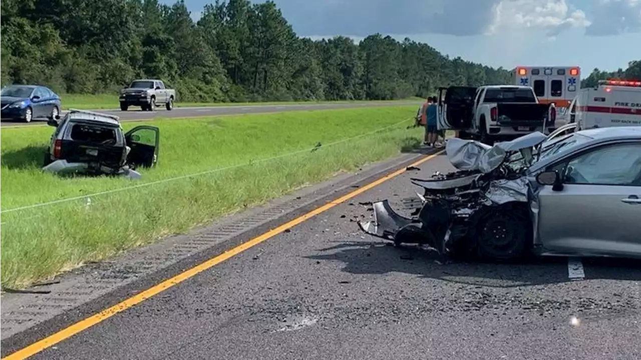 State trooper’s vehicle struck by ‘distracted’ driver on I-65 south Alabama