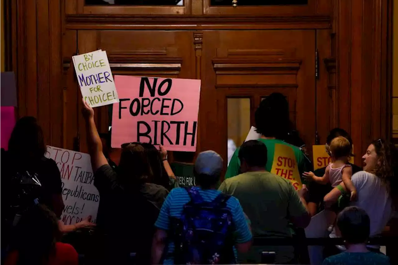 Indiana lawmakers bring near-total abortion ban to final vote